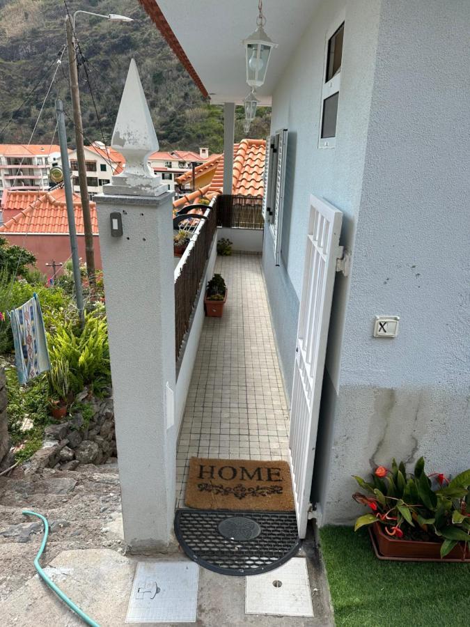 2 Bed Room Apartment , Sea View, 10 Minutes Walk To The Beach Ribeira Brava Kültér fotó