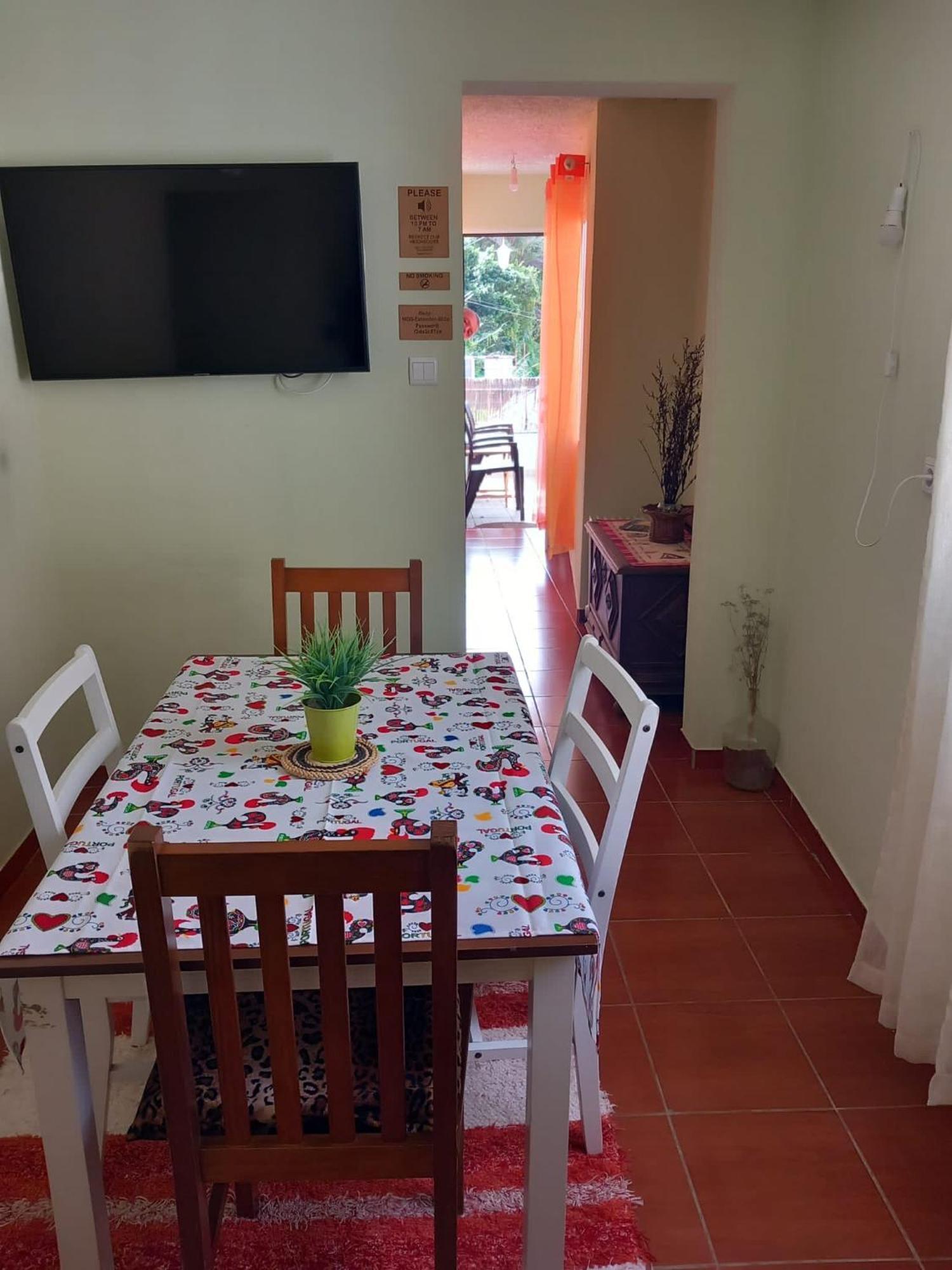 2 Bed Room Apartment , Sea View, 10 Minutes Walk To The Beach Ribeira Brava Kültér fotó