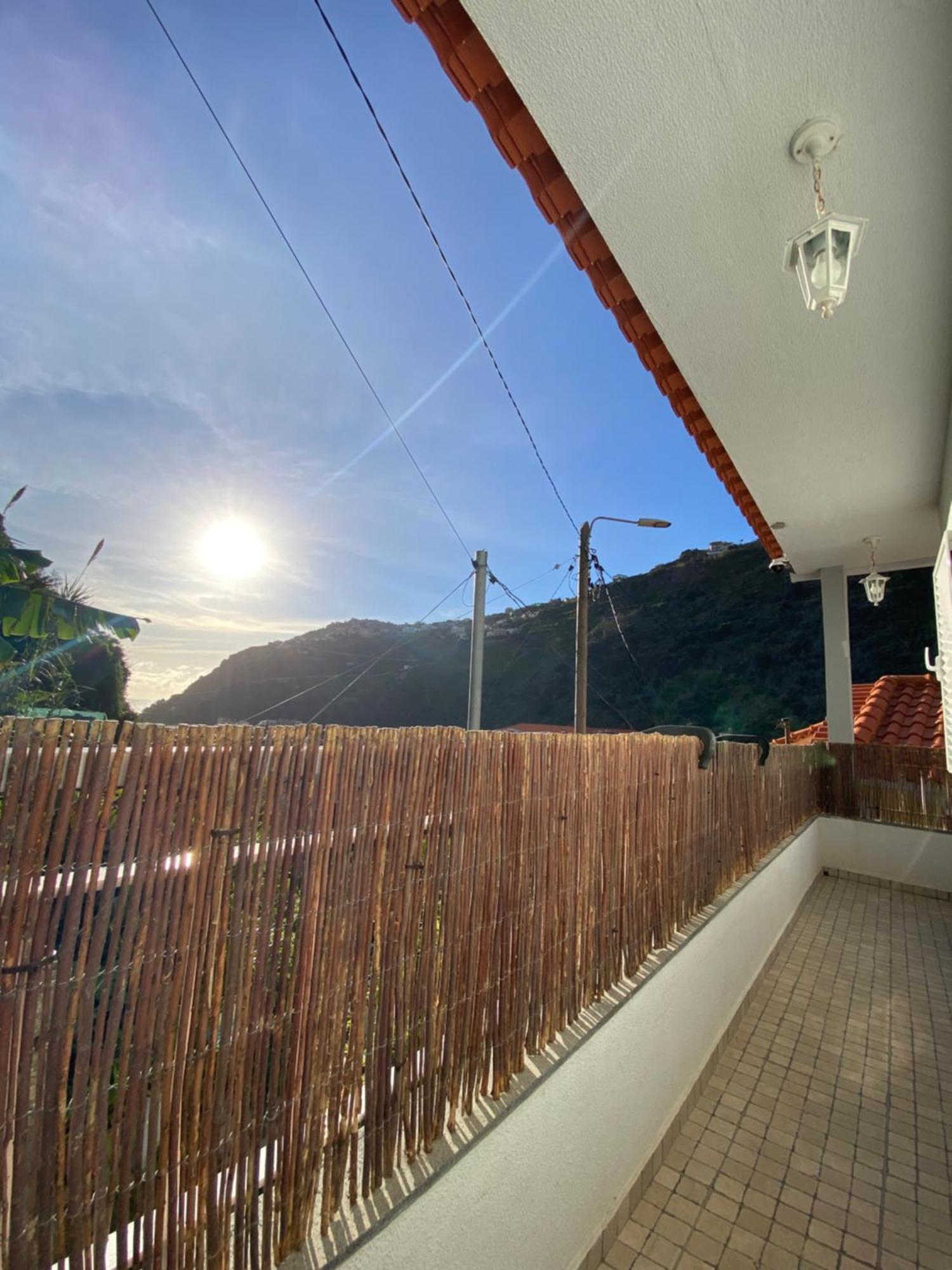 2 Bed Room Apartment , Sea View, 10 Minutes Walk To The Beach Ribeira Brava Kültér fotó